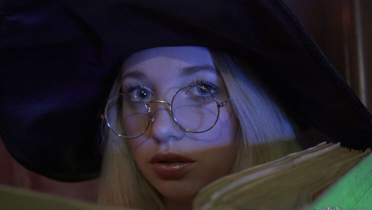 [Oldje] - Mimi's Glasses and SEX Appeal