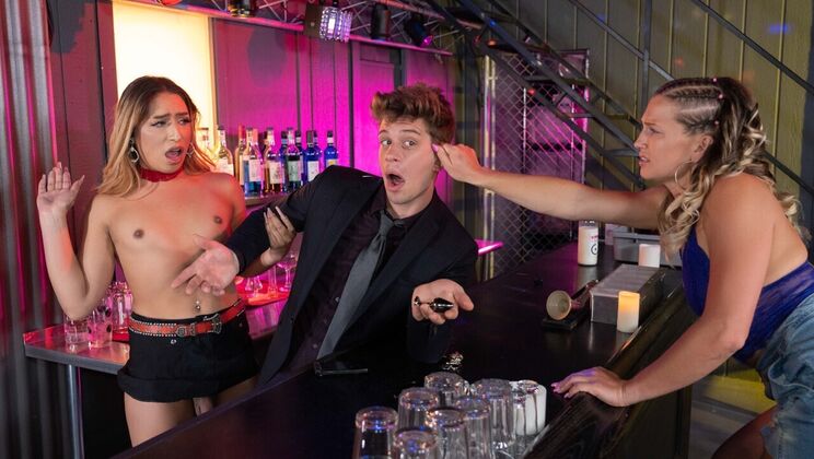 [TransAngels] - Barmaid Gets Fucked in Standing Position - Michael DelRay - Paradise