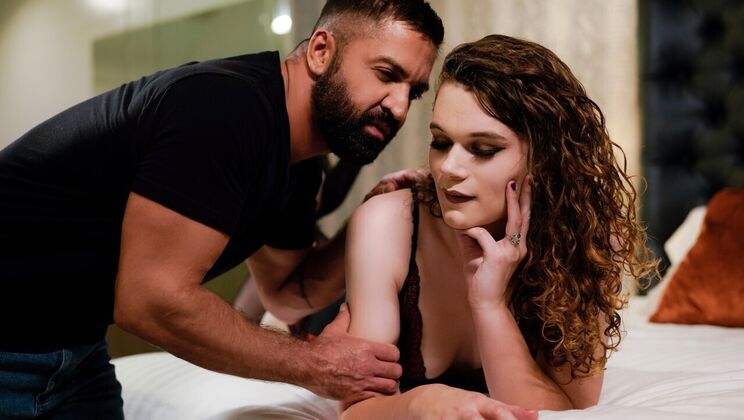 Blowjob and Facial for Dominic Pacifico by Nicole Knight