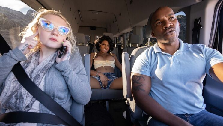 Big Cock Shemale Fun with Lola Morena