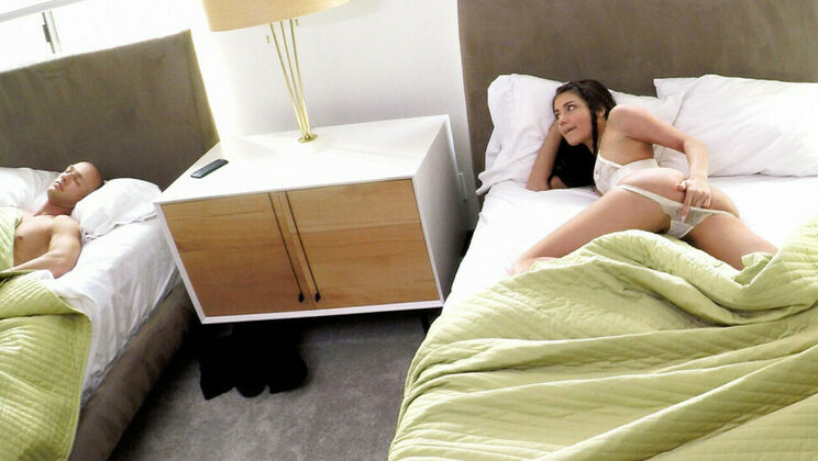 [SpyFam] - Caught Red-Handed: Step-Sister With Step-Brother