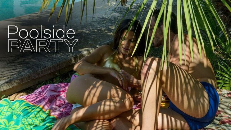 [JoyBear] - Couple's Poolside Romance - Alexa Tomas - Joel Tomas