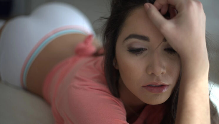 [Deeper] - Karlee Grey Gets Handjob and Blowjob from Manuel Ferrara - Karlee Grey - Manuel Ferrara