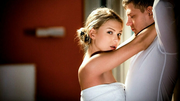 [SexArt] - Wet Pussy Licking with Cumshot - Lucy Heart - Michael Fly