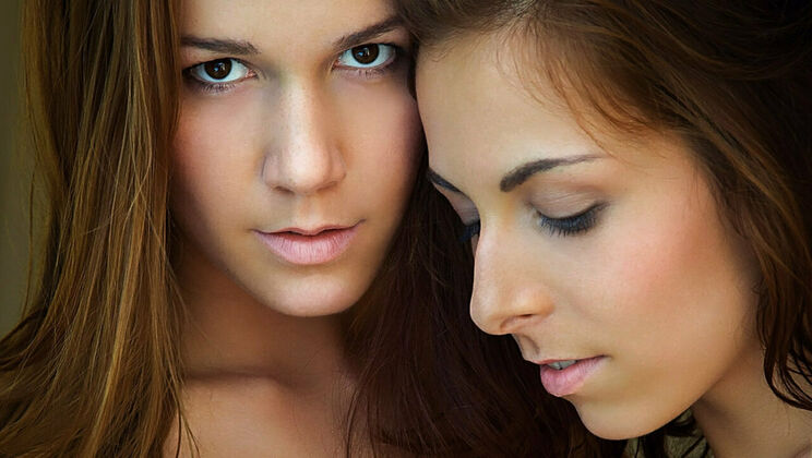 Natural Tits And Nipples Play