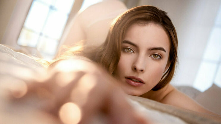 [SexArt] - Loren Sun's Brunette Beauty