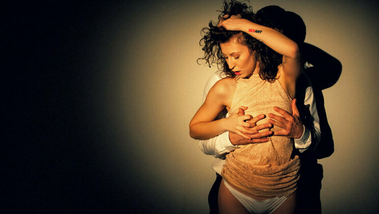 [SexArt] - Couple Sex with Kissing and Striptease - Emylia Argan - Maxmilian Dior