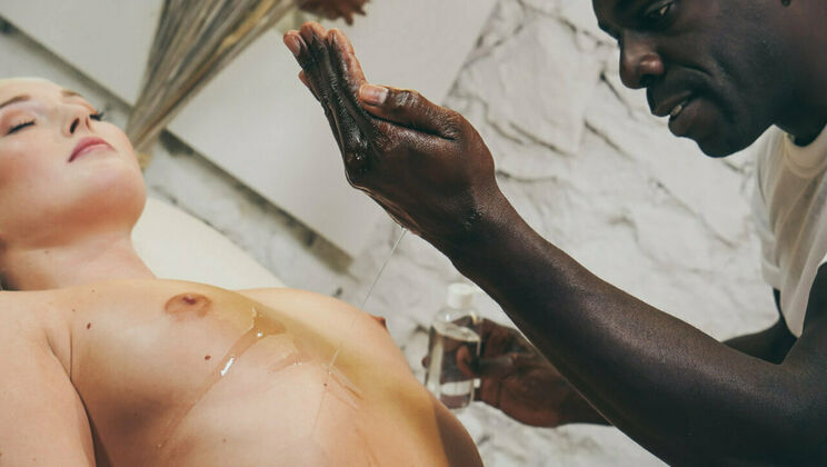 [SexArt] - Fingering and Kissing: An Intimate Massage - Joss Lescaf - Lovita Fate