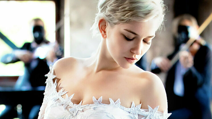 [SexArt] - Wet and Ready: Skye Blue's Shower Scene (2019) - Skye Blue