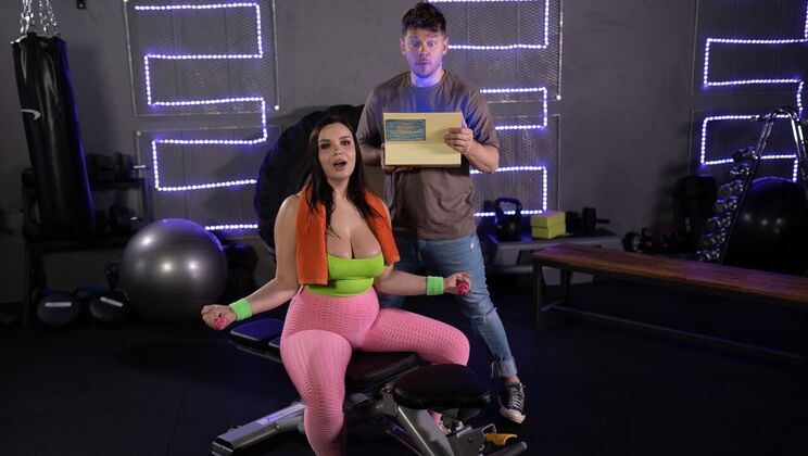 [FakeHubOriginals] - Spooning and Doggystyle with Invisibility Cloak - Czech Couple