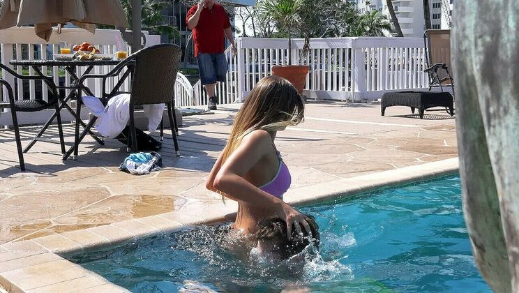 Petite Blonde Amateur Fucked Hard