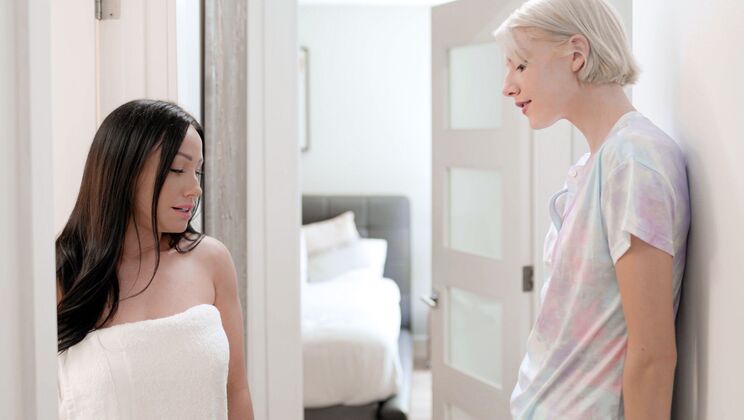 [Girlsway] - Shower Sex With Hairy Lesbians