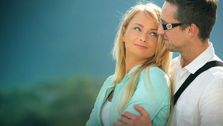 [SexArt] - Beautiful Sex on Vacation - Lutro - Ivana Sugar