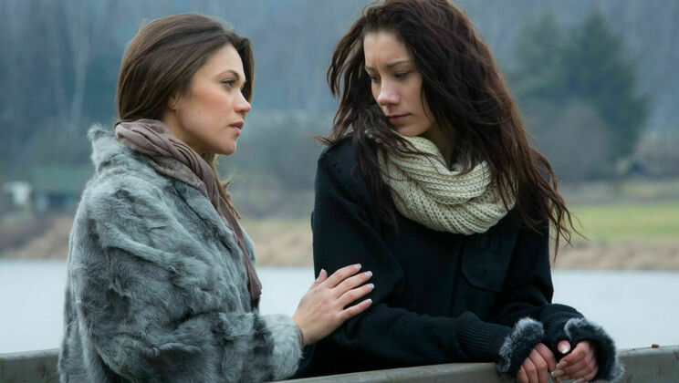 [SexArt] - Thong Striptease with Alyssa Reece - Alyssa Reece - Aiko Bell