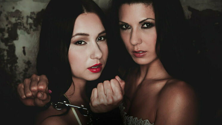 [SexArt] - Beautiful Brunette Gets Lesbian Action - Taylor Sands - Alexa Tomas