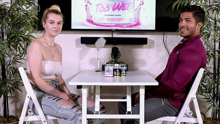 [HotGuysFuck] - Layla Quinn's Vast Breasts Leave Carter Andrews Captivated - Layla Quinn - Carter Andrews