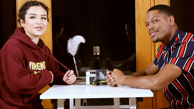 [HotGuysFuck] - Interview with Latina Leah Rodriguez by Russel West - Part 1 - Leah Rodriguez - Russel West