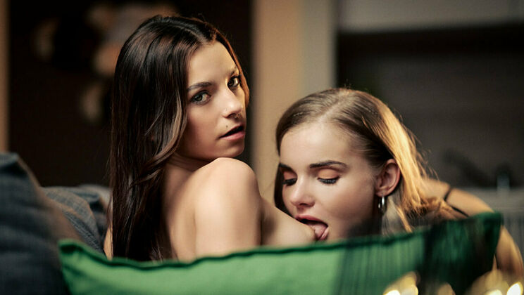 [SexArt] - Beautiful Sex with Massy Sweet and Fibi Euro - Massy Sweet - Fibi Euro