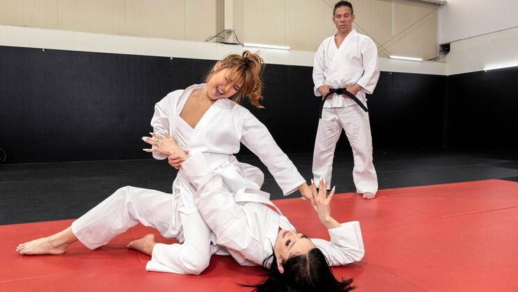 [Brazzers] - Cowgirl Cumshot with Mina Luxx - Mick Blue - Jazmin Luv - Mina Luxx