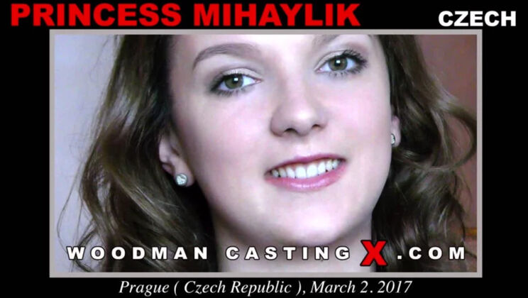 Princess Mihaylik Gets Anal Penetration in Hotel