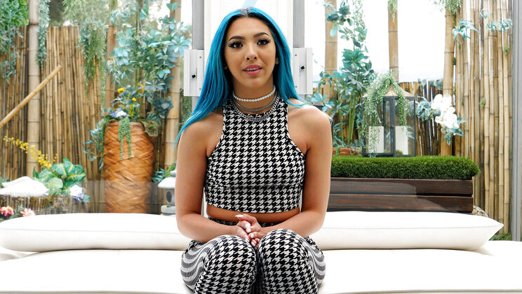 [CastingCouchHD] - Beverly's POV Blowjob Audition Experience - Beverly