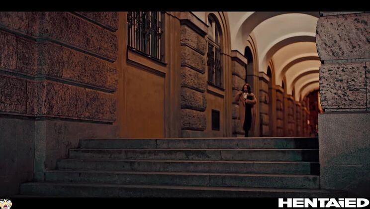 Lottie Magne's Feet Covered in Loads