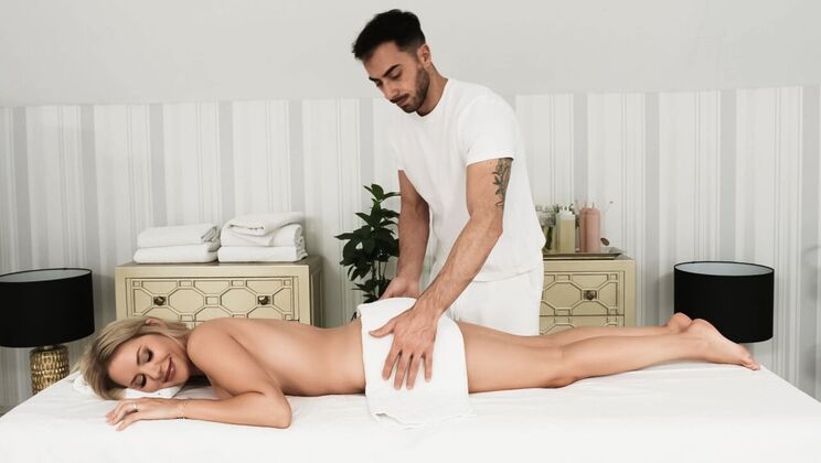 [RKPrime] - Massage Session Ends with Maya Rose Screaming in Pleasure - Maya Rose - Francis X