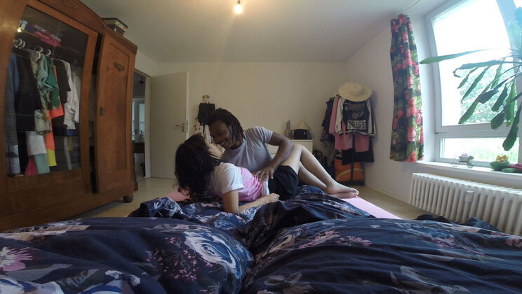 [Ersties] - Masturbating with Lina in Berlin