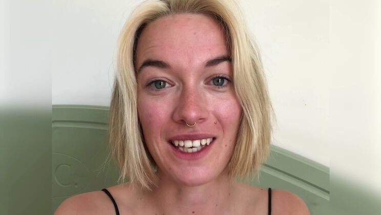 [Ersties] - Naughty Reading Desires with Naomi S - Daniela (Ersties) - Fabienne (Ersties) - Lou (Ersties)