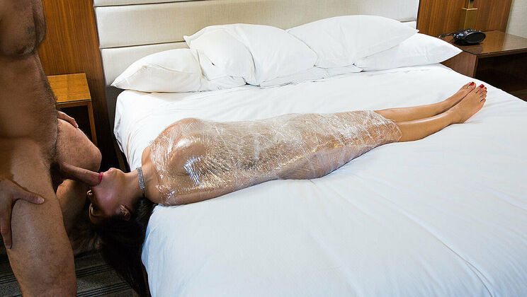 [Tonight’sGirlfriend] - Stockings slut takes hard fucking from Danny Mountain - Danny Mountain - Gia Milana