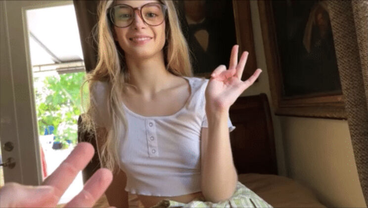 Secret Teen Sex with Petite Molly