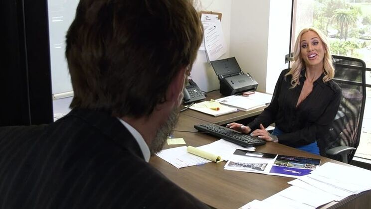 Blonde Bombshell Sarah Jessie Works for a Living