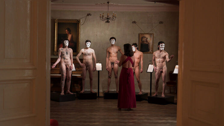 Part One: Scent Obsession With Pierced Over 30 Brunette