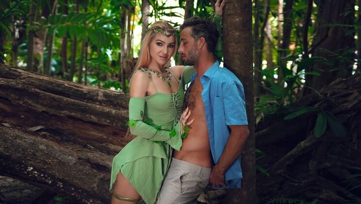 [DigitalPlayground] - Shaved pussy licking in a survivor's paradise - Lucas Frost - Little Dragon