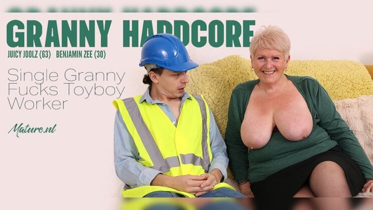 UK Granny Juicy Joolz Loves Hardcore Fucking with Big Dick