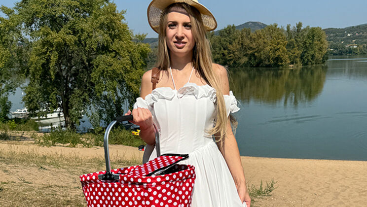 Big Ass Czech Blonde Adriana Sweet Fucked Outdoors in Public