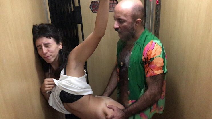 Going Up: Edu & Fe Deepthroat and Facefucking