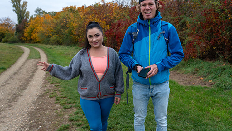 Big Tit MILF Jennifer Mendez RV Driver Helps Hikers and Gets Hardcore