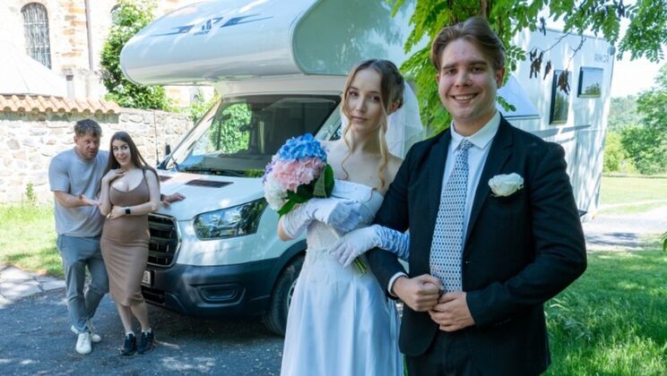 Polly Young Cheats on Fiancé with Stranger in a Car